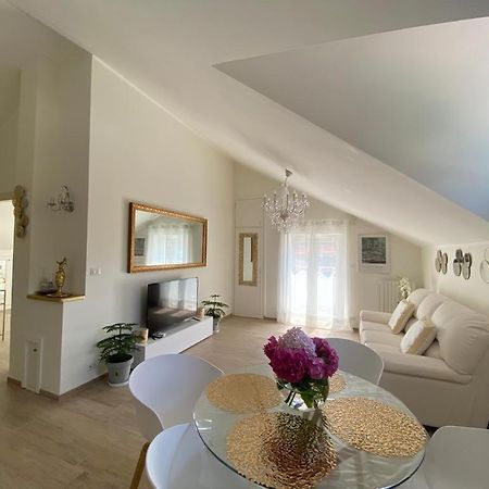 Apartmán Casa Tra I Castelli San Martino Alfieri Exteriér fotografie